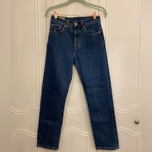 New Levi’s jeans 501 W25 L28 dark blue women